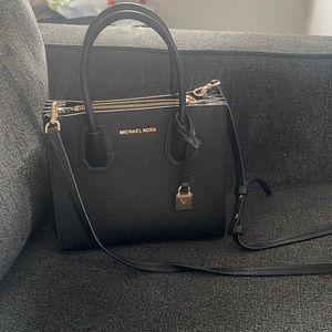Michael Kors small cross body Saffiano handbag